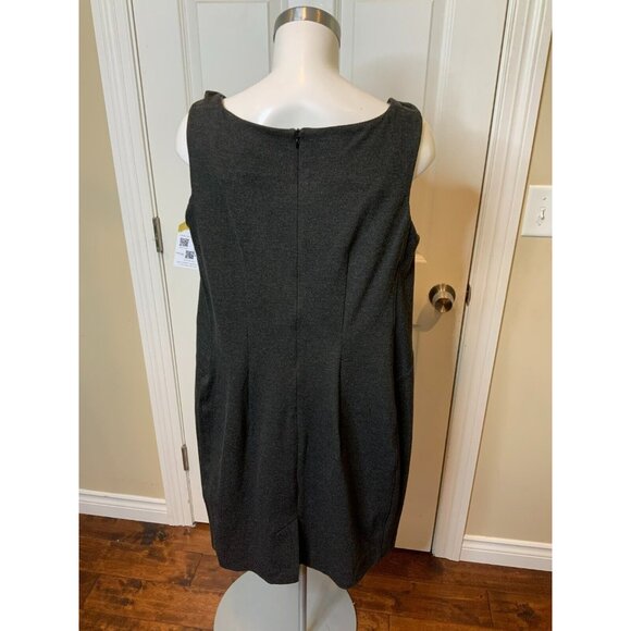M.M. LaFleur Dark Gray Sleeveless Shift Dress, Size +1 | 1X - Picture 5 of 6